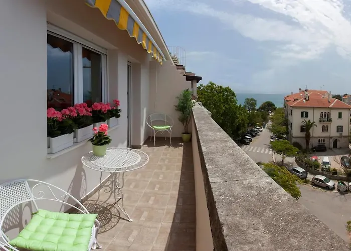 Apartament Butterfly With Sea View