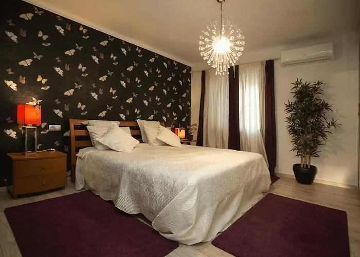 Butterfly With Sea View Апартаменты