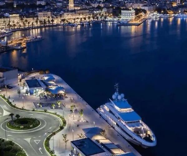 Апартаменты Butterfly With Sea View *