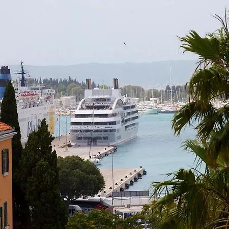 Apartmán Butterfly With Sea View Split