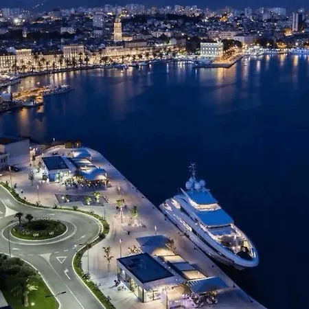 Apartmán Butterfly With Sea View *